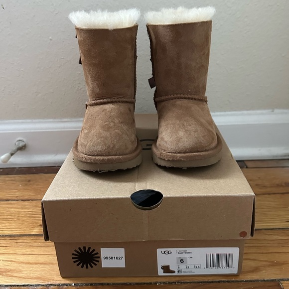 UGG Other - Uggs Toddler 6